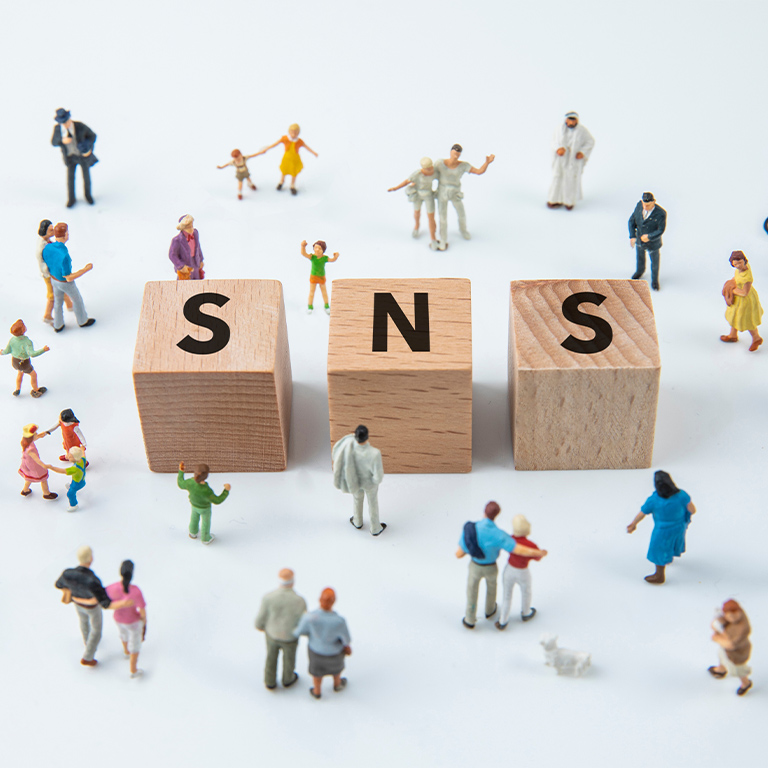 SNS媒体の種類と特徴を知る！